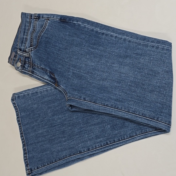 Joe's Jeans Womens Anita High-Rise Flare Jean - Picture 2 of 16